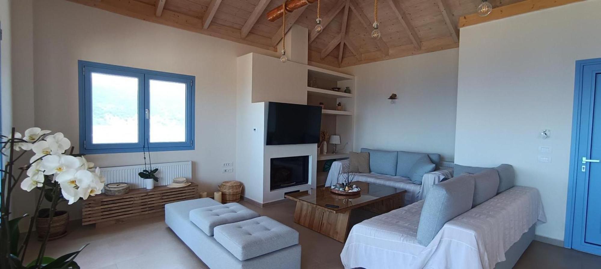 Augustela Villa Seaview Vacation Villa Agia Efimia Bagian luar foto