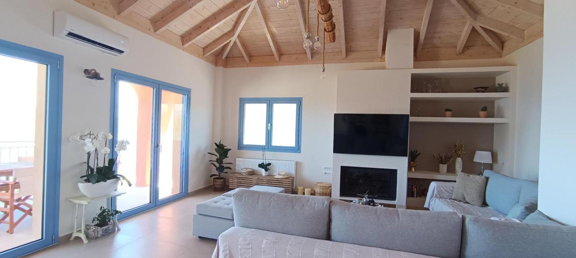 Augustela Villa Seaview Vacation Villa Agia Efimia Bagian luar foto